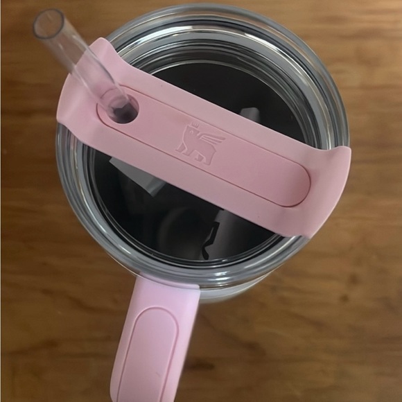 LAST ONE [“Taylor Swift” Stanley] NEW Stanley H2.0 Watercolor Tulle-40oz Tumbler - Picture 3 of 3